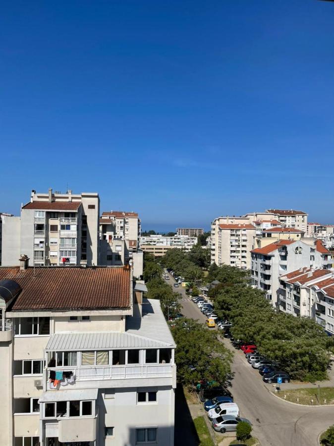 D&N Apartman Bar Exteriér fotografie